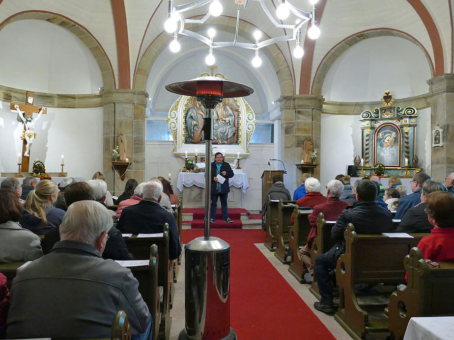 Familiengottesdienst zum Erntedankfest in der Weingartenkapelle (Foto: Karl-Franz Thiede)